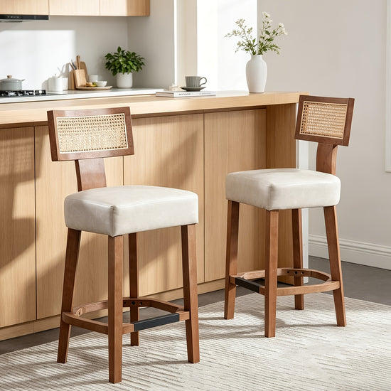 Conjunto de 2 Banquetas de Bar com Pernas de Madeira Natural e Encosto de Vime Acolchoado Adequadas para Ilha de Cozinha Bar Restaurante